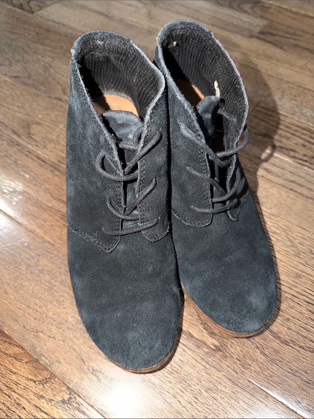 TOMS Black Suede Ankle Booties Women’s 8.5 Lace Up Stacked Block Heel